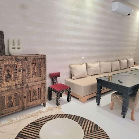 Riad Isahiac Avec Piscine En Exclusivite มาร์ราเกช ภายนอก รูปภาพ